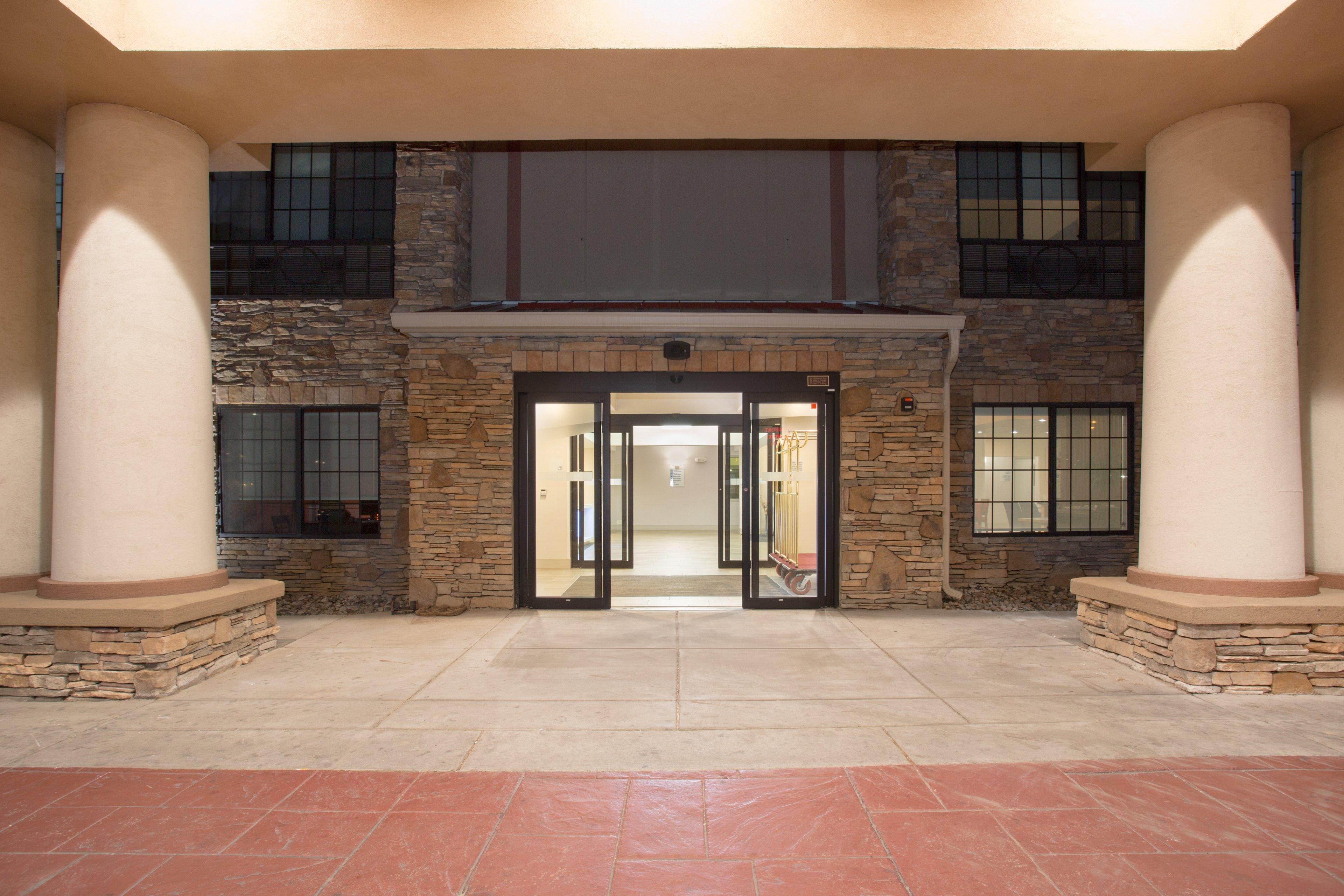 Holiday Inn Express Hotel & Suites Fort Collins By Ihg Ngoại thất bức ảnh