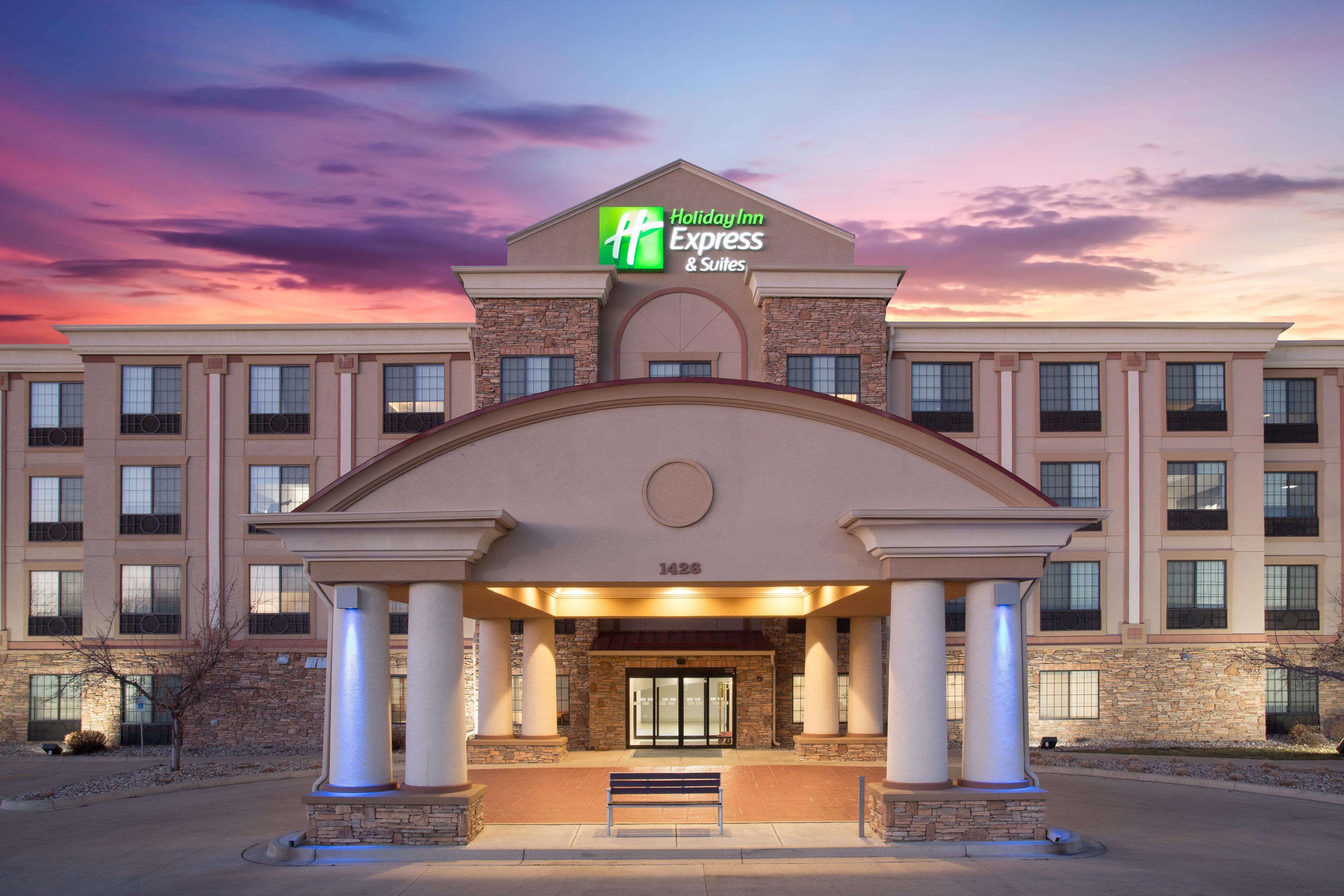 Holiday Inn Express Hotel & Suites Fort Collins By Ihg Ngoại thất bức ảnh