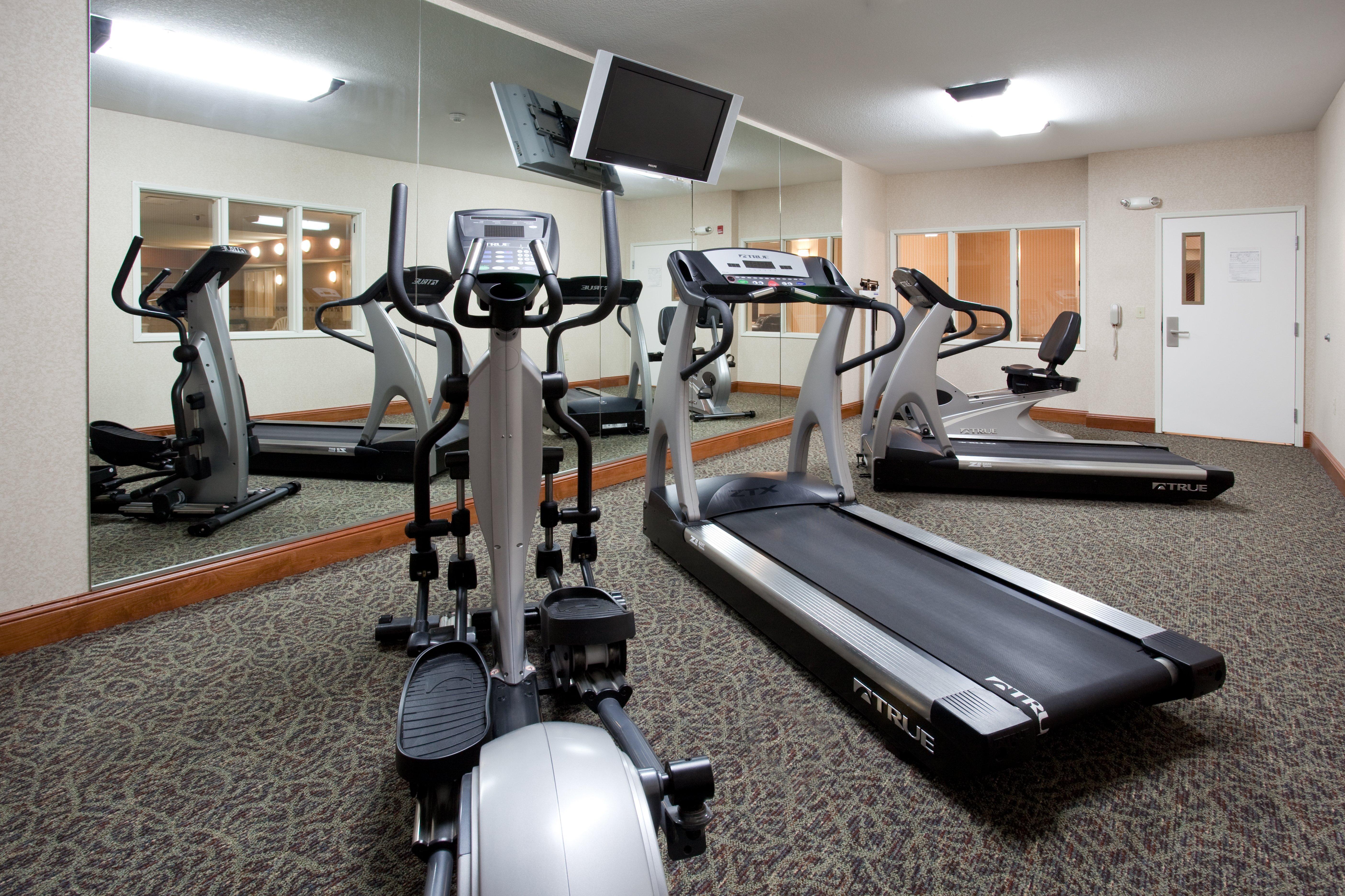 Holiday Inn Express Hotel & Suites Fort Collins By Ihg Ngoại thất bức ảnh