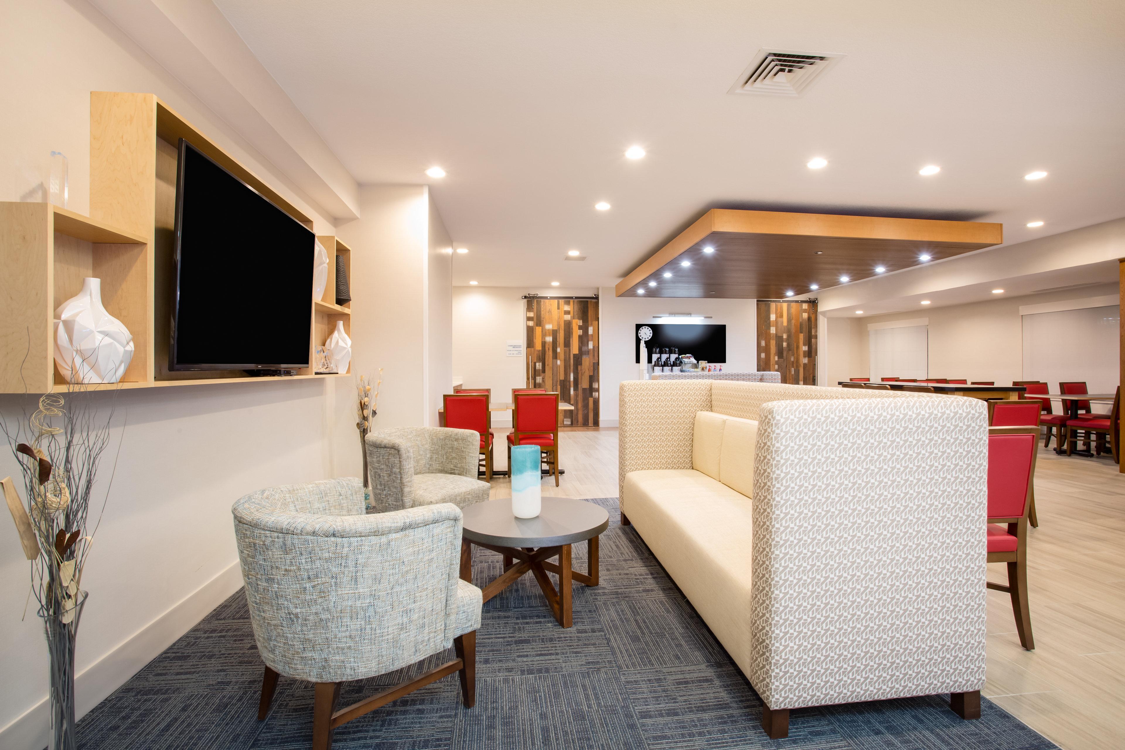 Holiday Inn Express Hotel & Suites Fort Collins By Ihg Ngoại thất bức ảnh