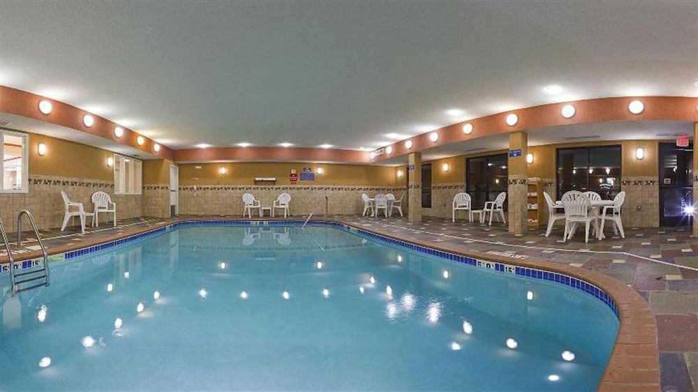 Holiday Inn Express Hotel & Suites Fort Collins By Ihg Ngoại thất bức ảnh